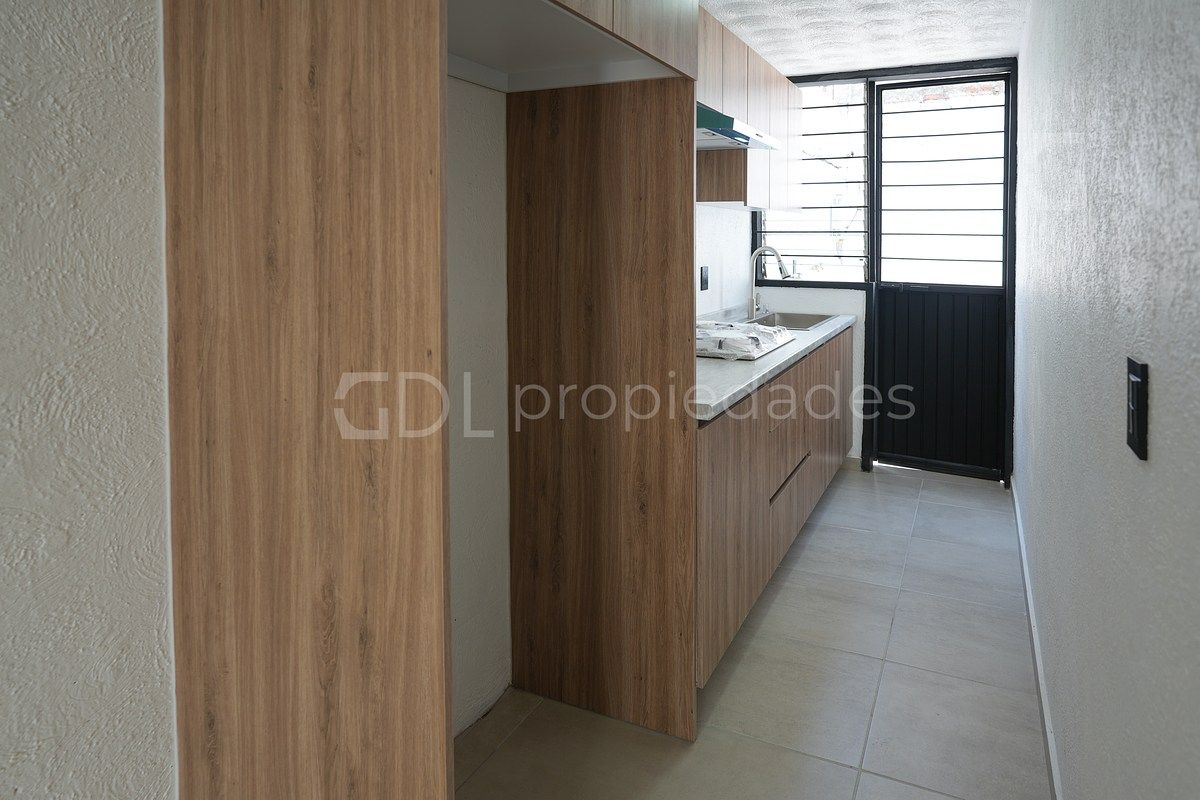 LA JOYA CASA RECIÉN DETALLADA EN VENTA - foto 3