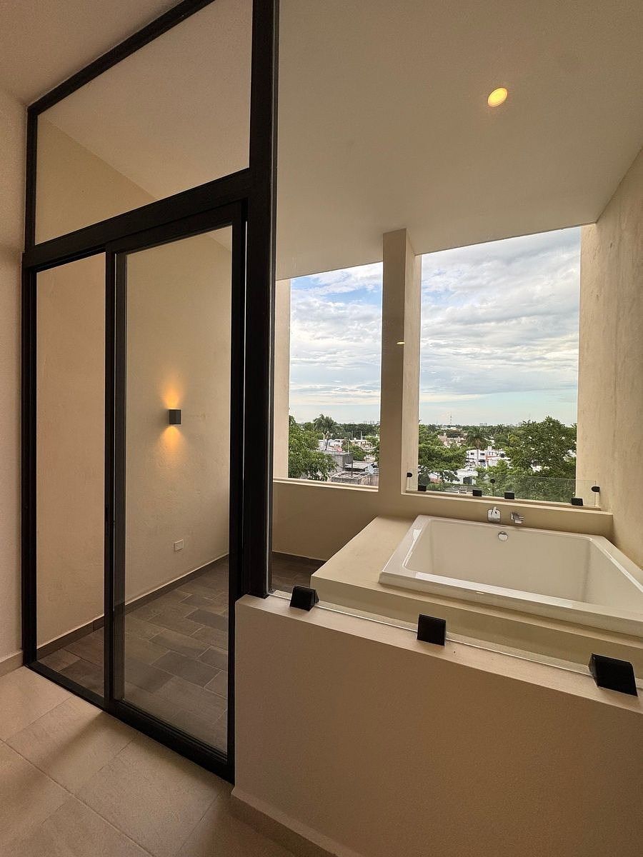 EN VENTA DEPARTAMENTO TIPO PENTHOUSE EN MÉRIDA ZONA NORTE MIRA COLONIA MÉXICO - foto 2