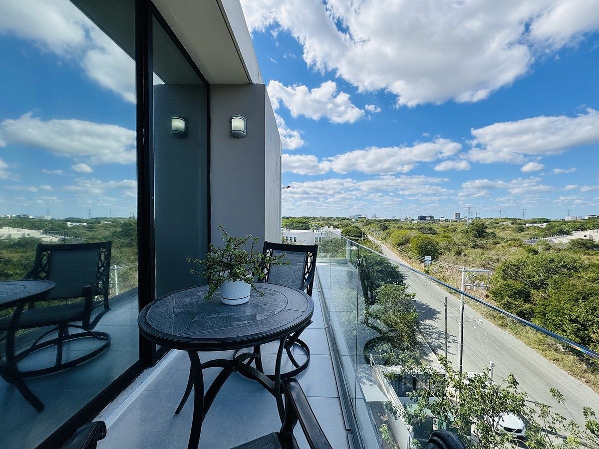 EN VENTA DEPARTAMENTO EN TEMOZON NORTE MÉRIDA TORRE MIRARI - foto 1