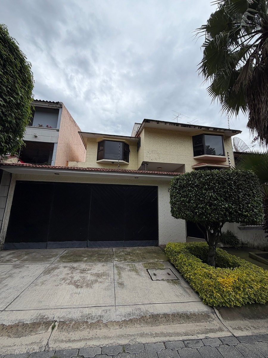 Se vende casa en jardines de la montaña - foto 1