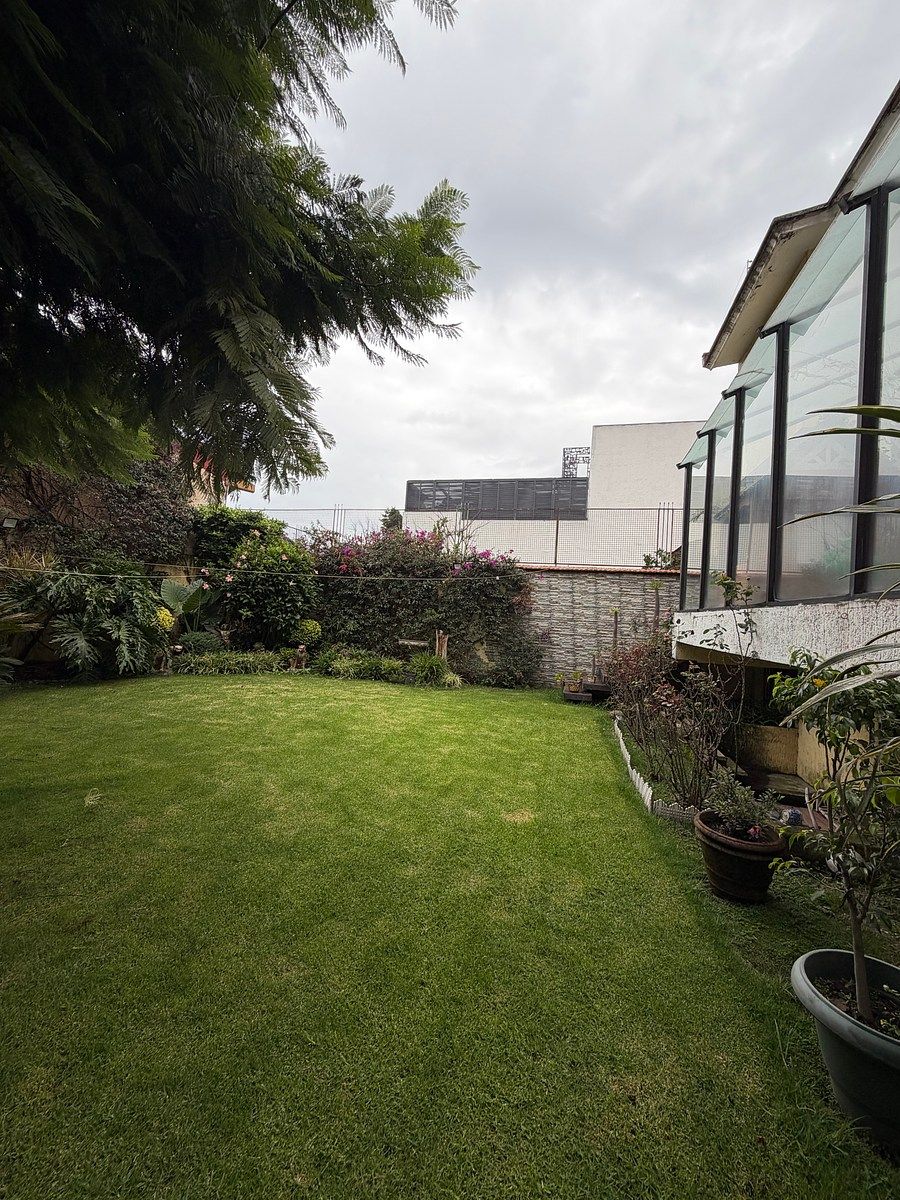 Se vende casa en jardines de la montaña - foto 5