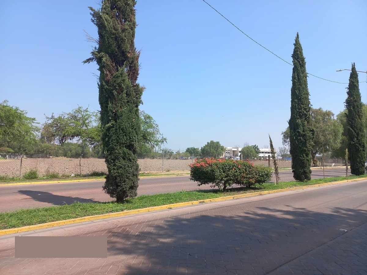 Lote comercial em El Pueblito, Corregidora, foto 3 de 9