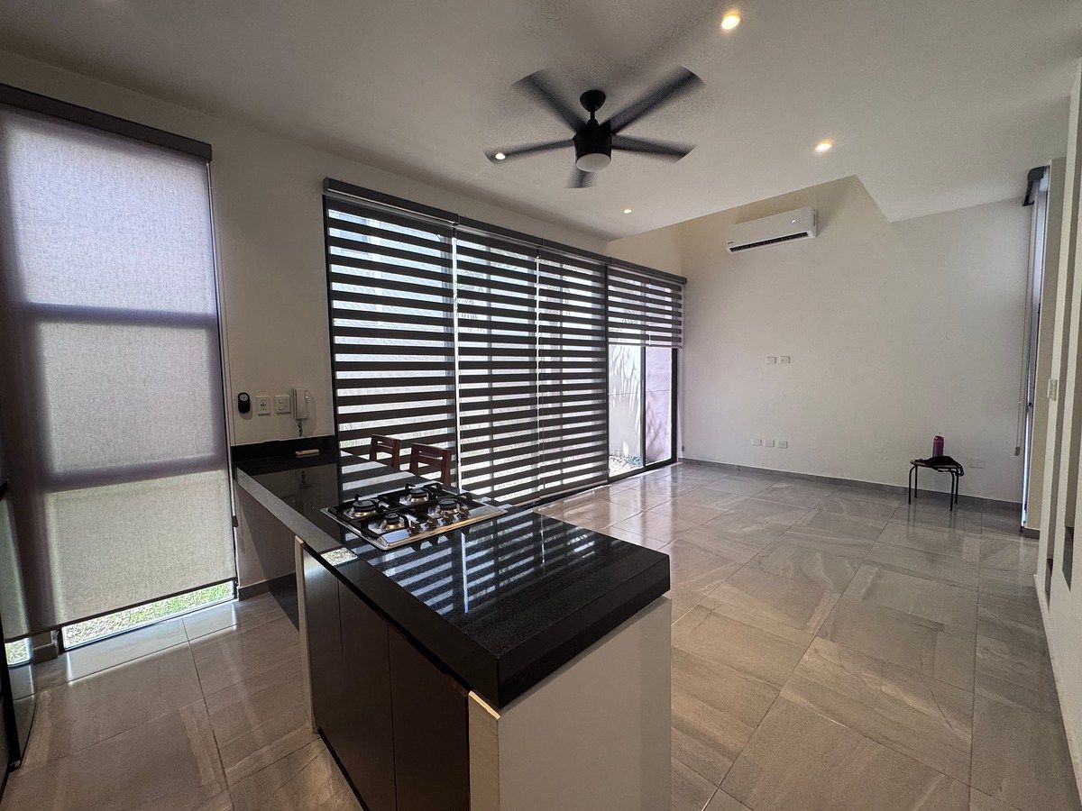 House in Gated Community in Montebello, Mérida, photo 4 of 21