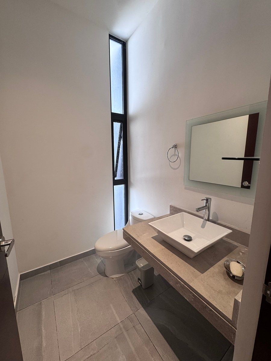 House in Gated Community in Montebello, Mérida, photo 6 of 21
