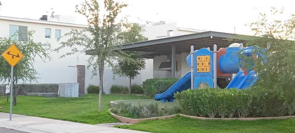 Casa en Seratta 36, Chihuahua, foto 2 de 18