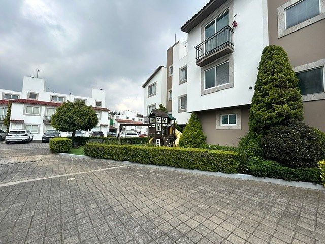 Casa recém reformada à venda no Residencial Santa Fe, Cuajimalpa, foto 1 de 28
