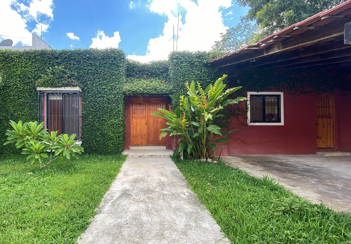 Casa de Una Planta en Renta en Chichi Suárez, foto 1 de 38