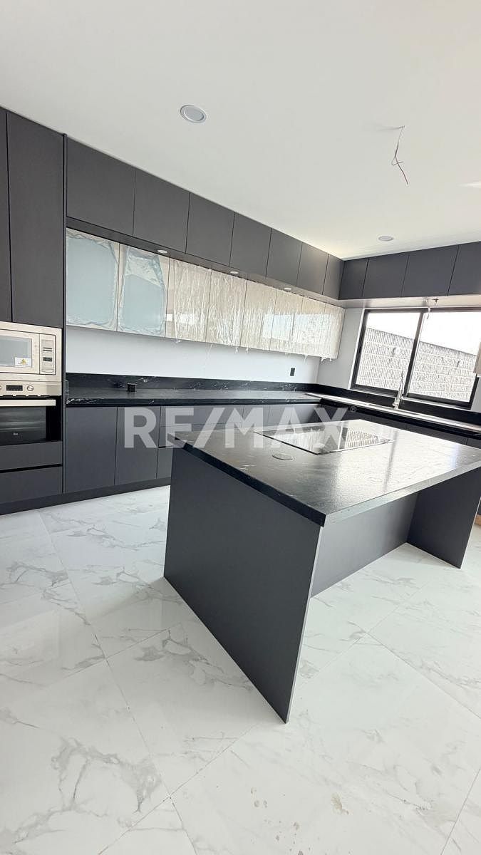 Casa en condominio en El Mayorazgo, El Marqués, foto 3 de 42