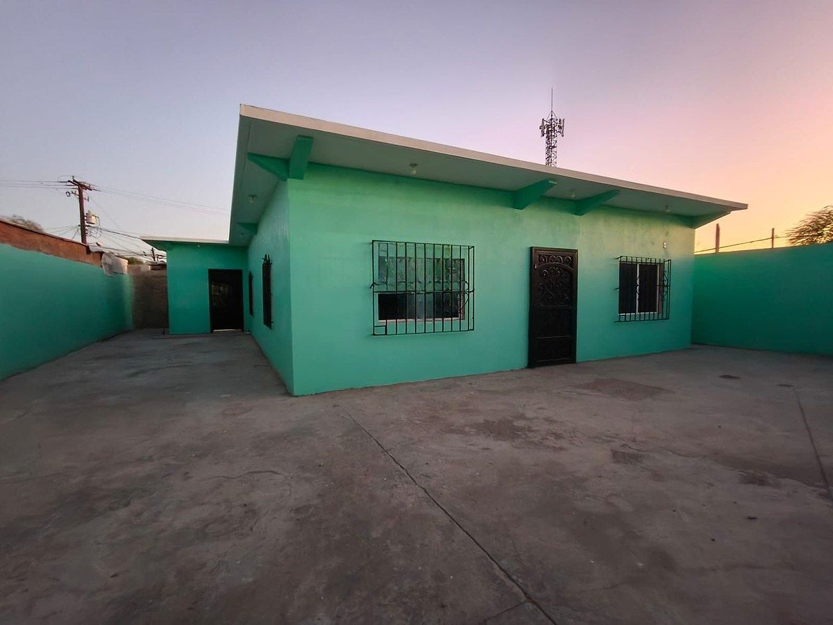 House in Valle de Álamo, Mexicali, photo 2 of 13