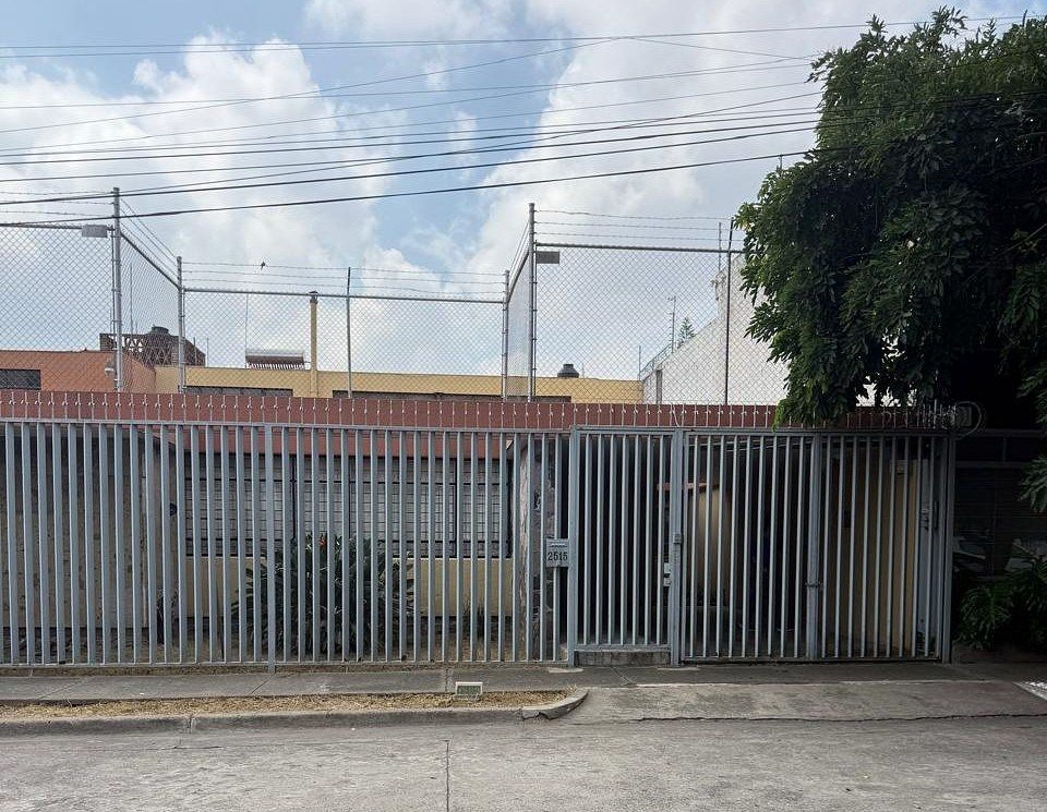 Casa em Jardines del Bosque Norte, Guadalajara, foto 10 de 10