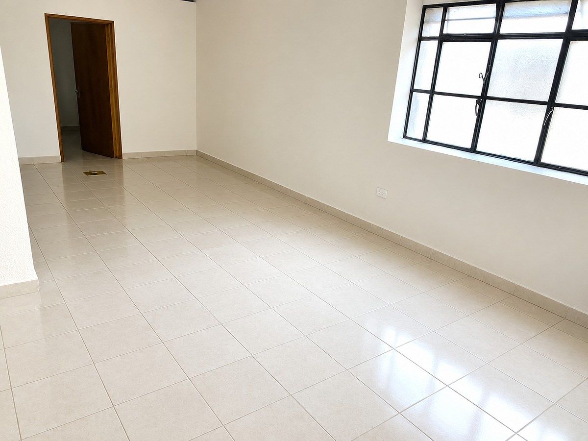 Commercial Storage Unit in El Retiro, Guadalajara, photo 3 of 10