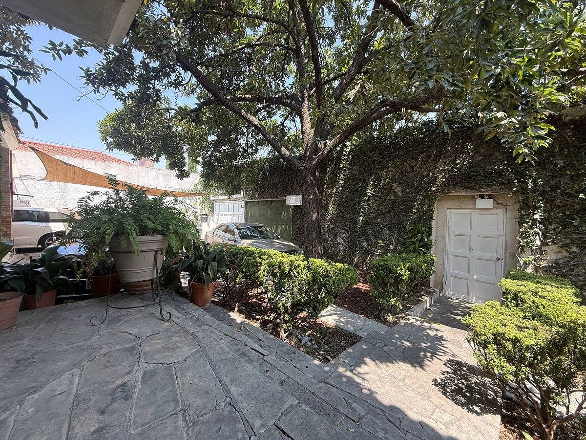 Lote em Del Valle, San Pedro Garza García, foto 2 de 6