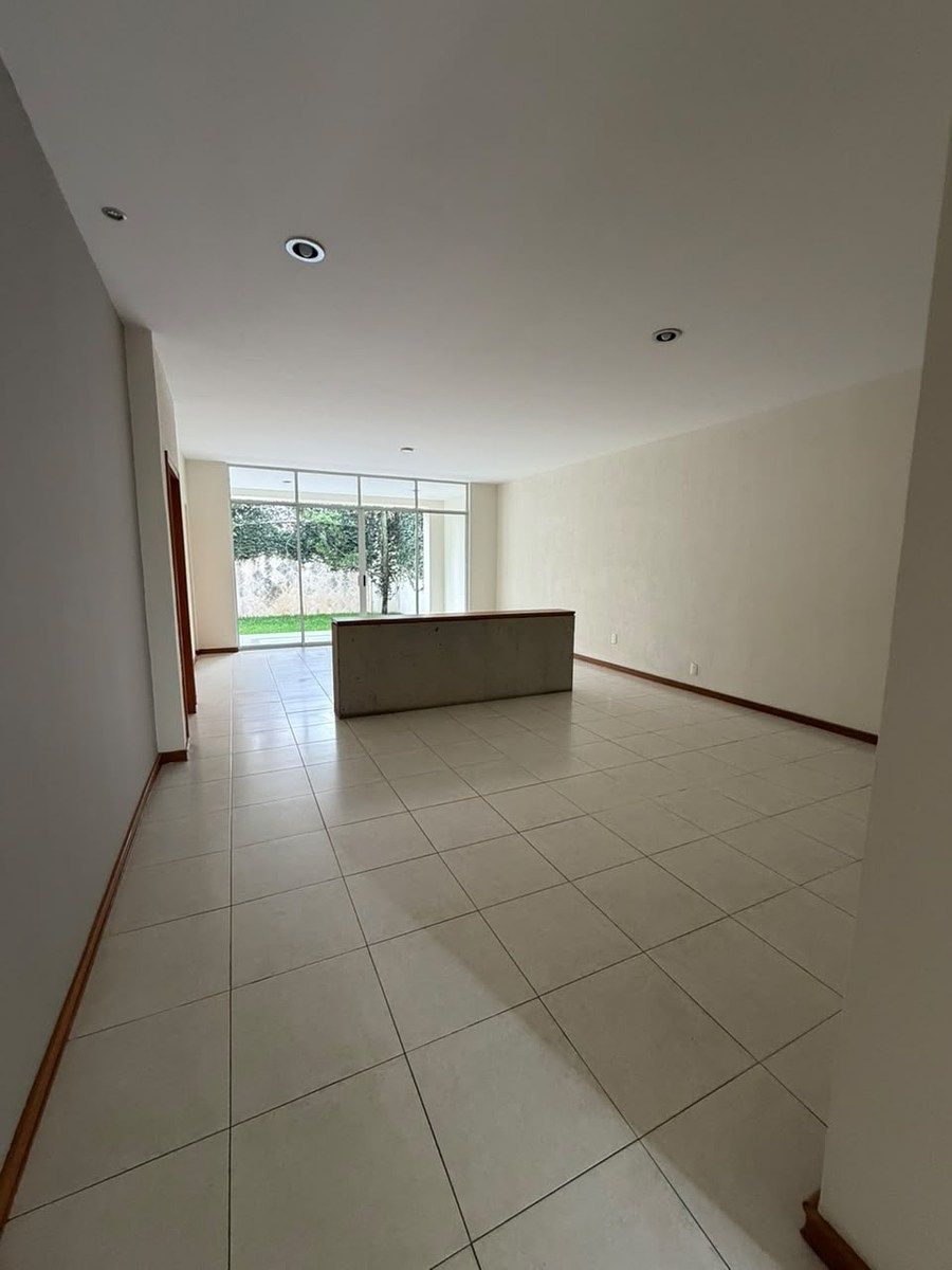 Casa em condomínio fechado em Royal Country, Zapopan, foto 5 de 17