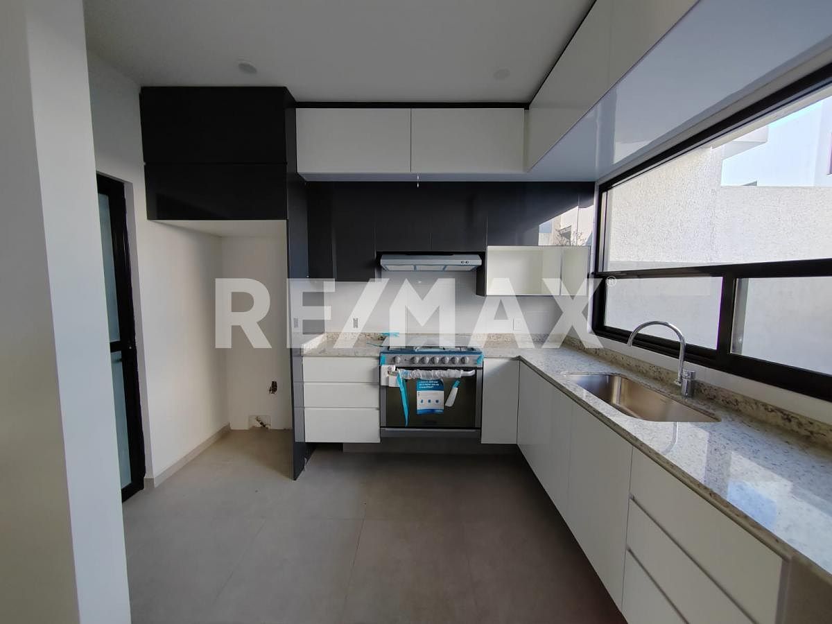Casa en condominio en Zákia, El Marqués, foto 2 de 39