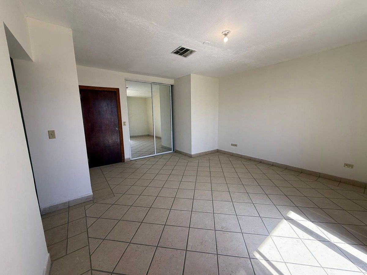 Casa em Nueva, Mexicali, foto 12 de 14