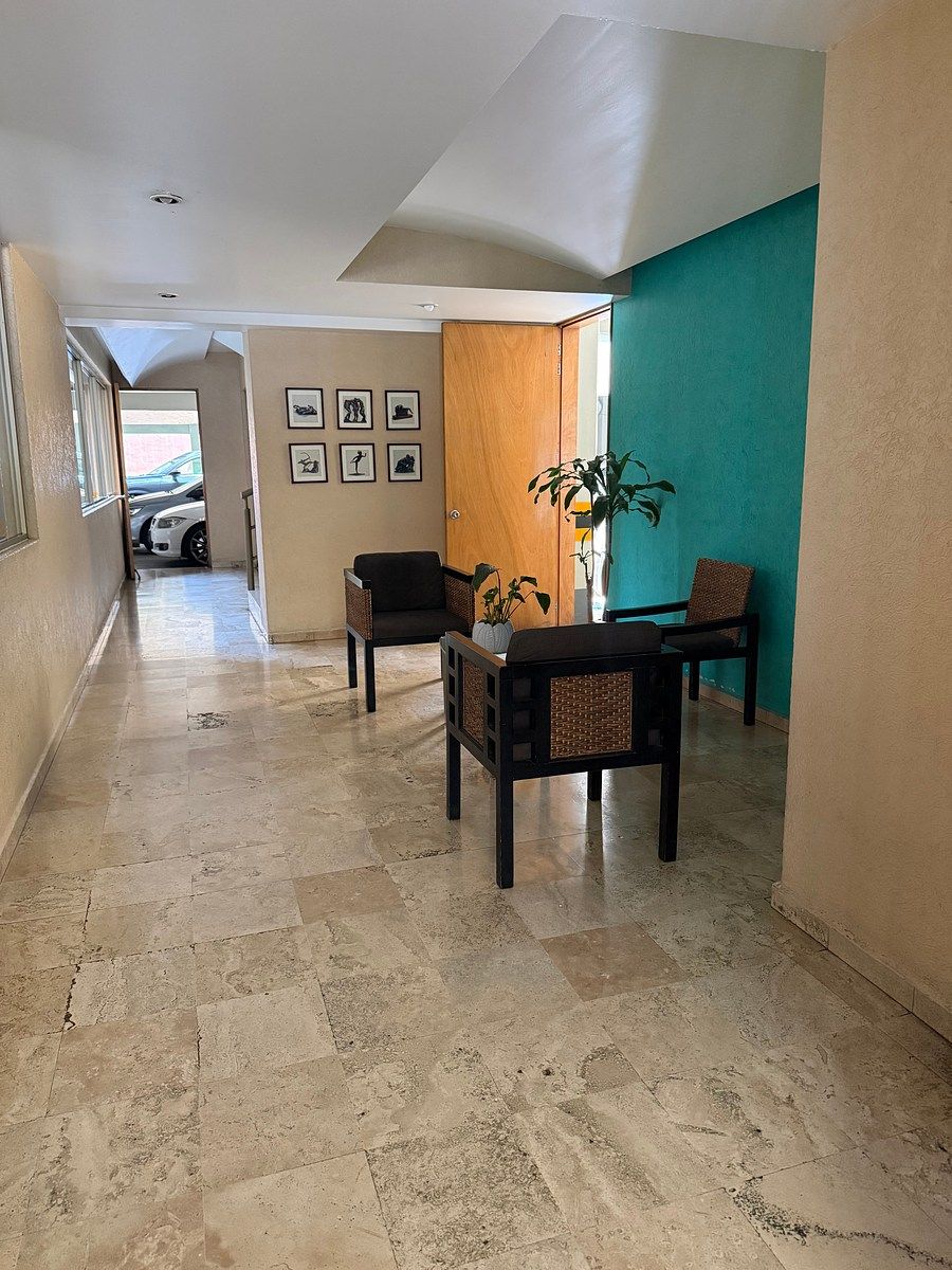 Recepción del edificio, foto 18 de 18