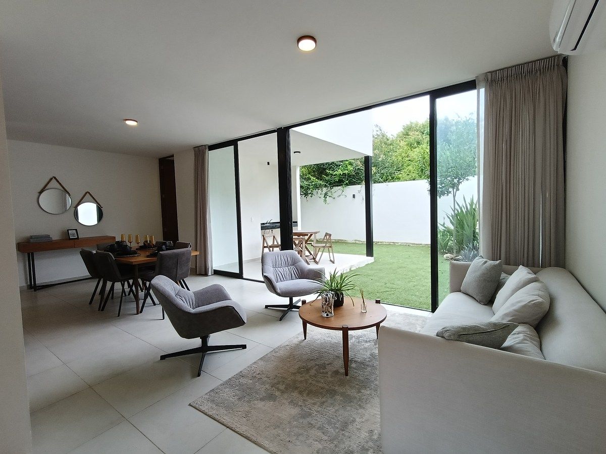 Venta de casa equipada, 2 recámaras, terraza y muebles incluidos en Mérida - foto 1