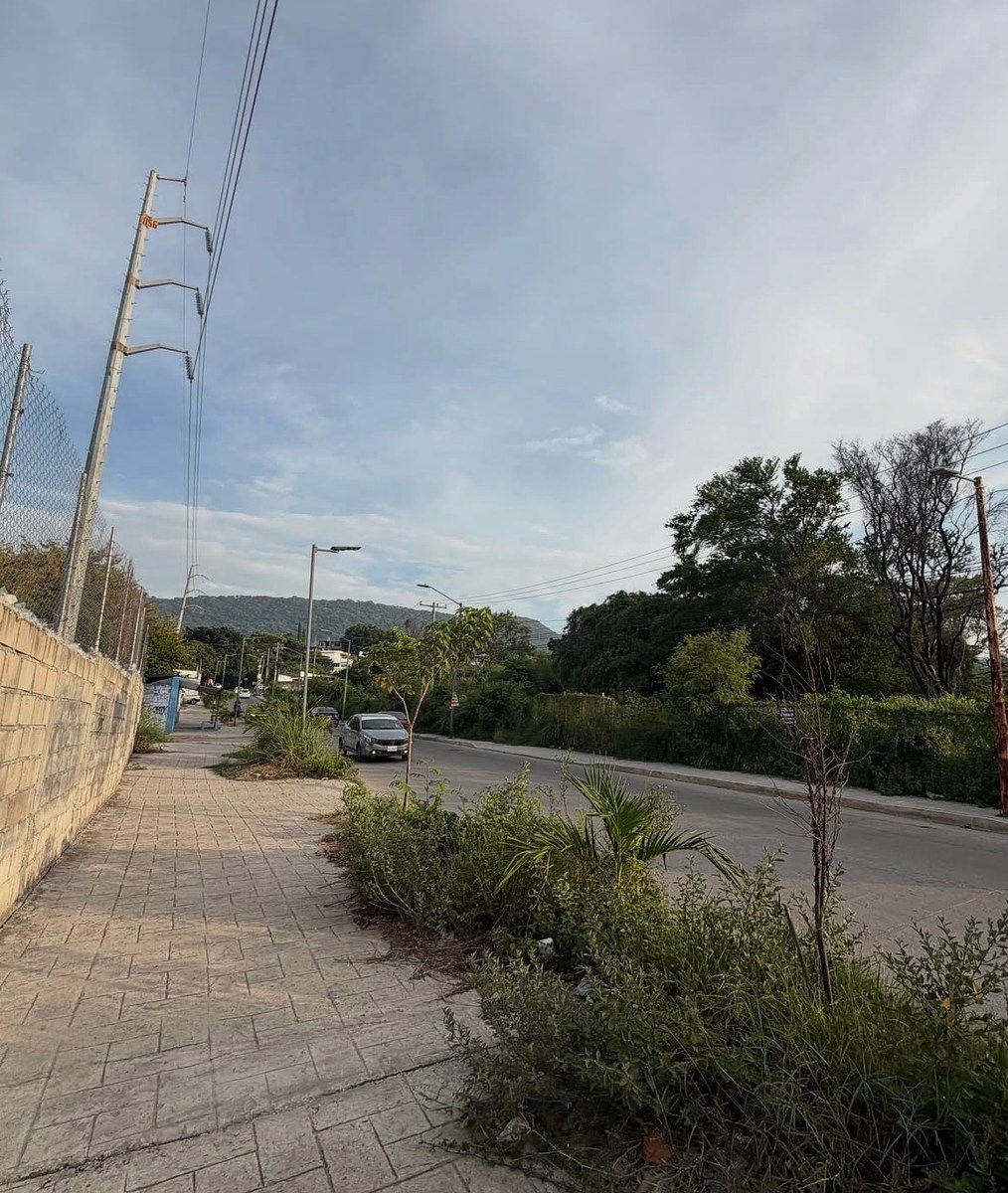 Terreno comercial à venda em Lib Sur, foto 1 de 4