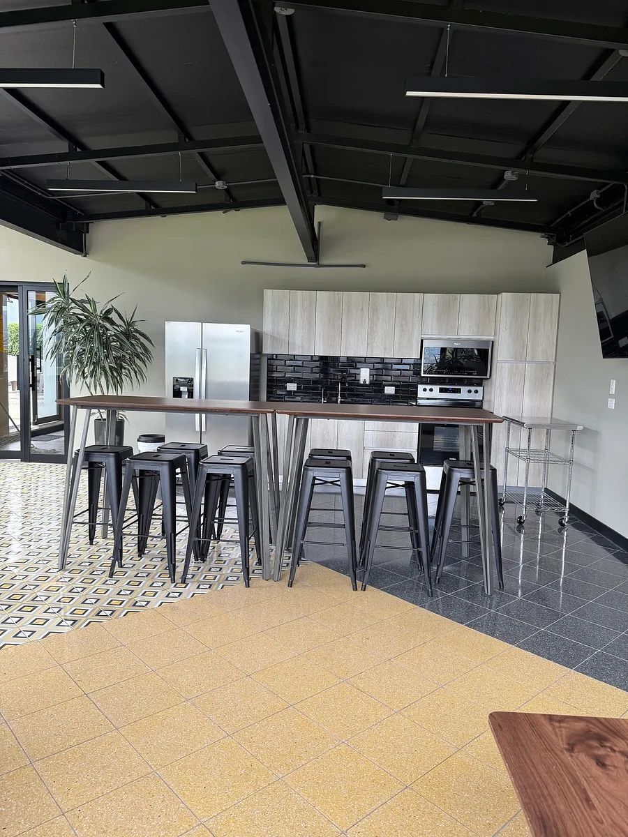 Apartamento en zona 4 - Image 2