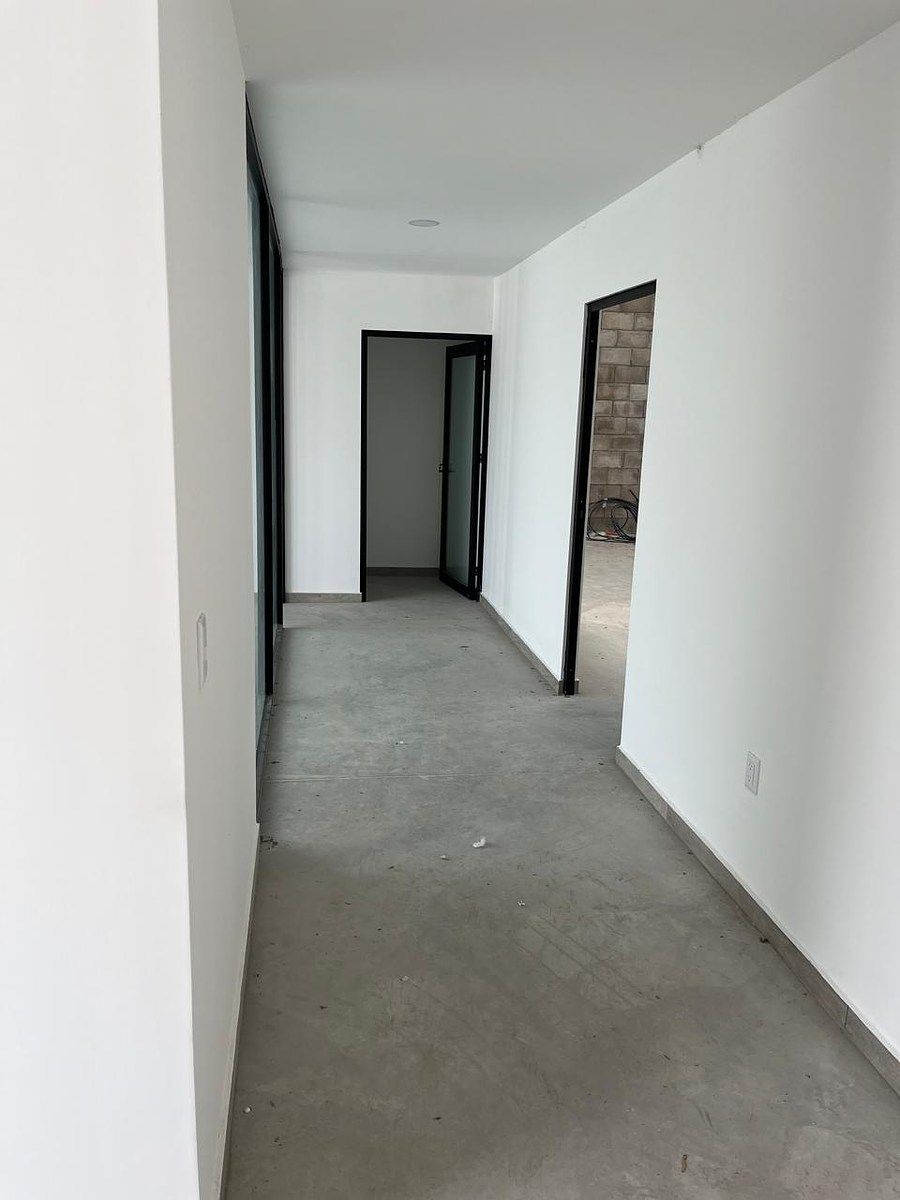 Bodega comercial en Santa Cruz de las Flores, Tlajomulco de Zúñiga, foto 10 de 15