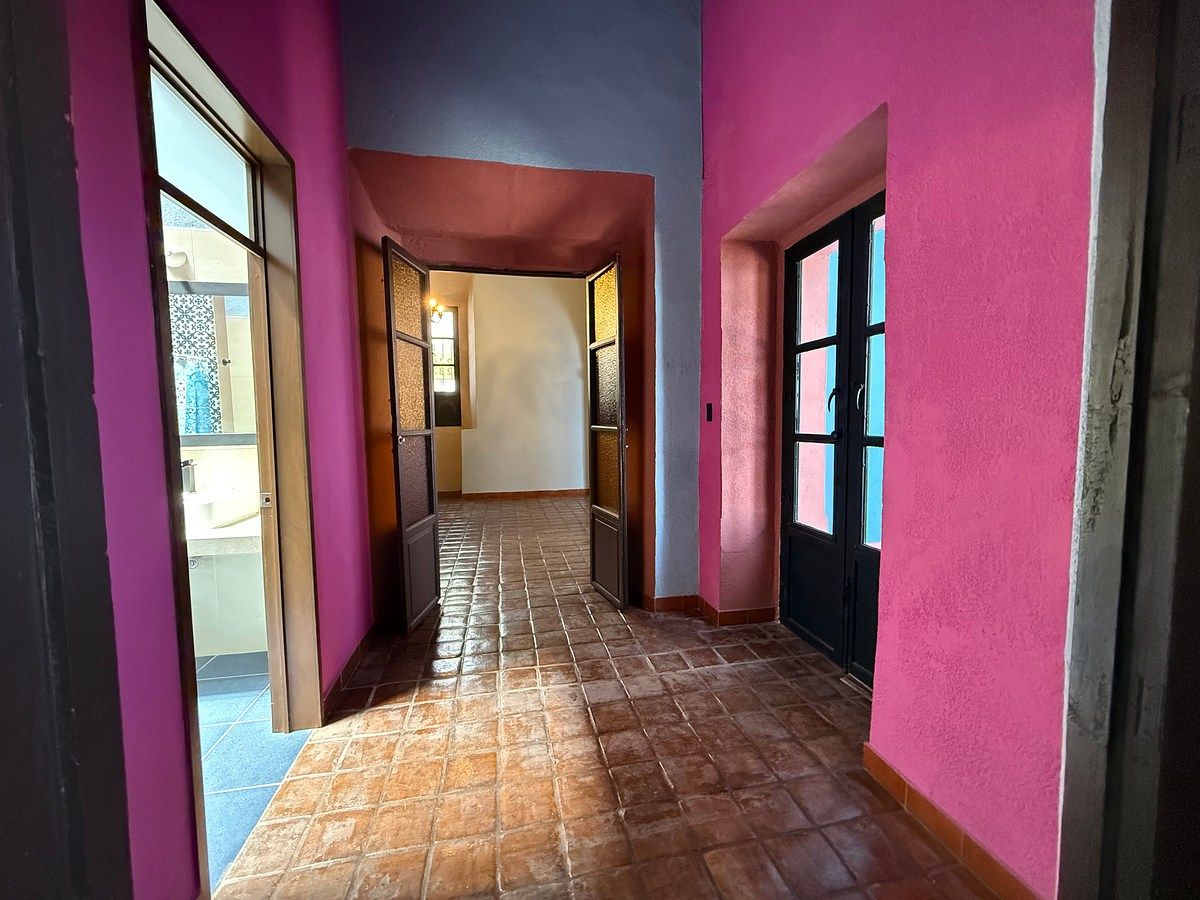 Casa com uso comercial em Cimatario, Querétaro, foto 9 de 27