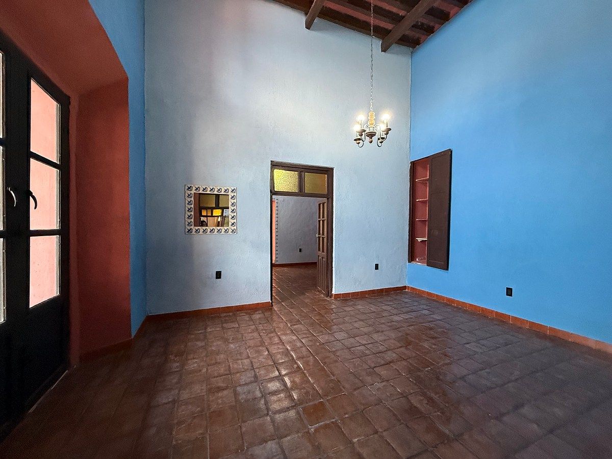 Casa com uso comercial em Cimatario, Querétaro, foto 13 de 27
