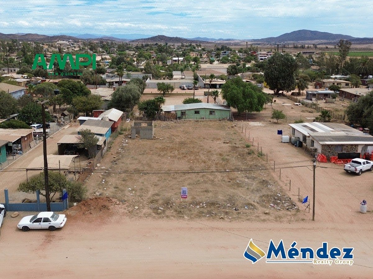 En venta terreno centrico y con servicios de 1,250m2 en San Vicente Ferrer BC