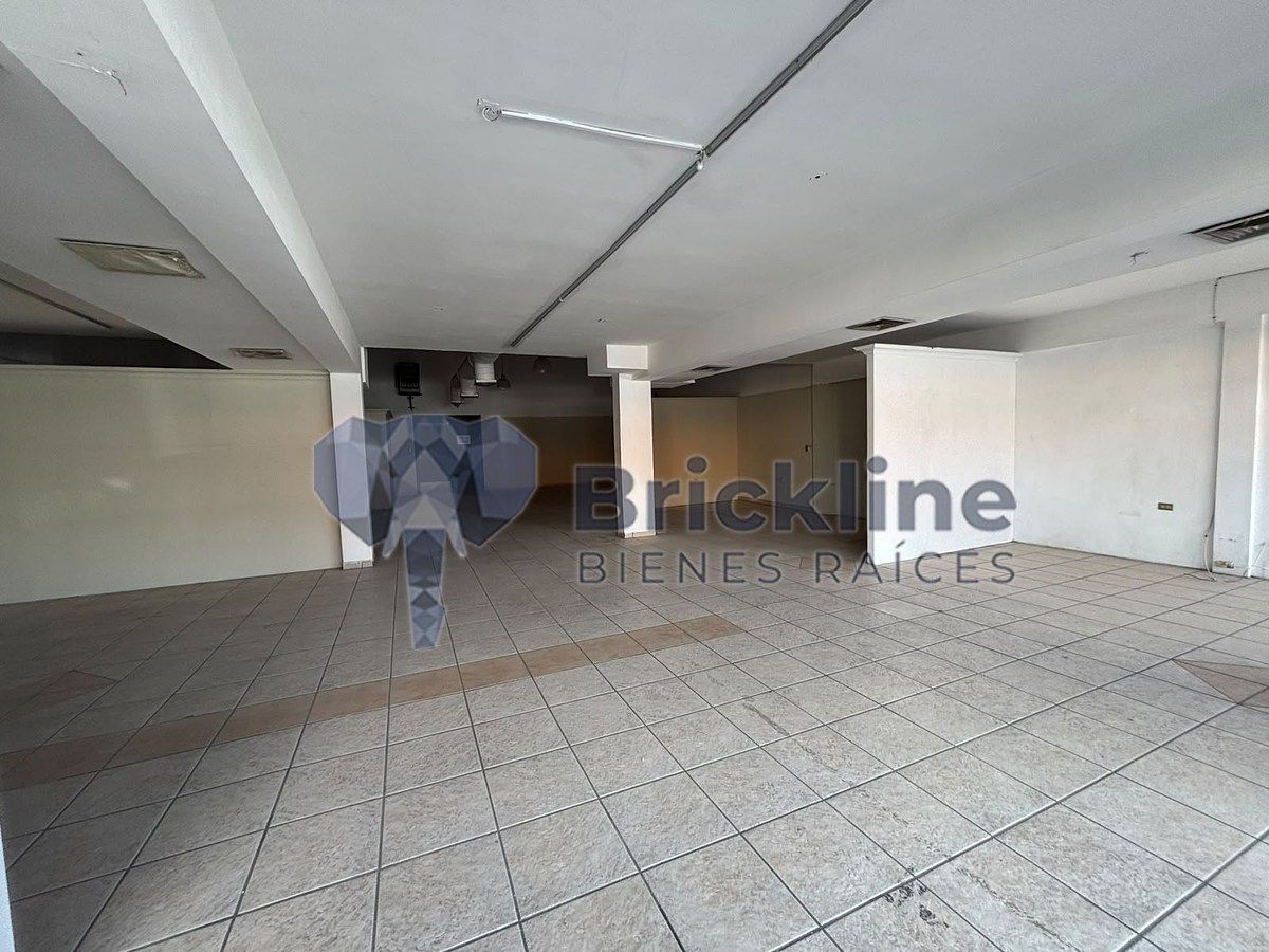 Local comercial en Sector Norte, Delicias, foto 3 de 14