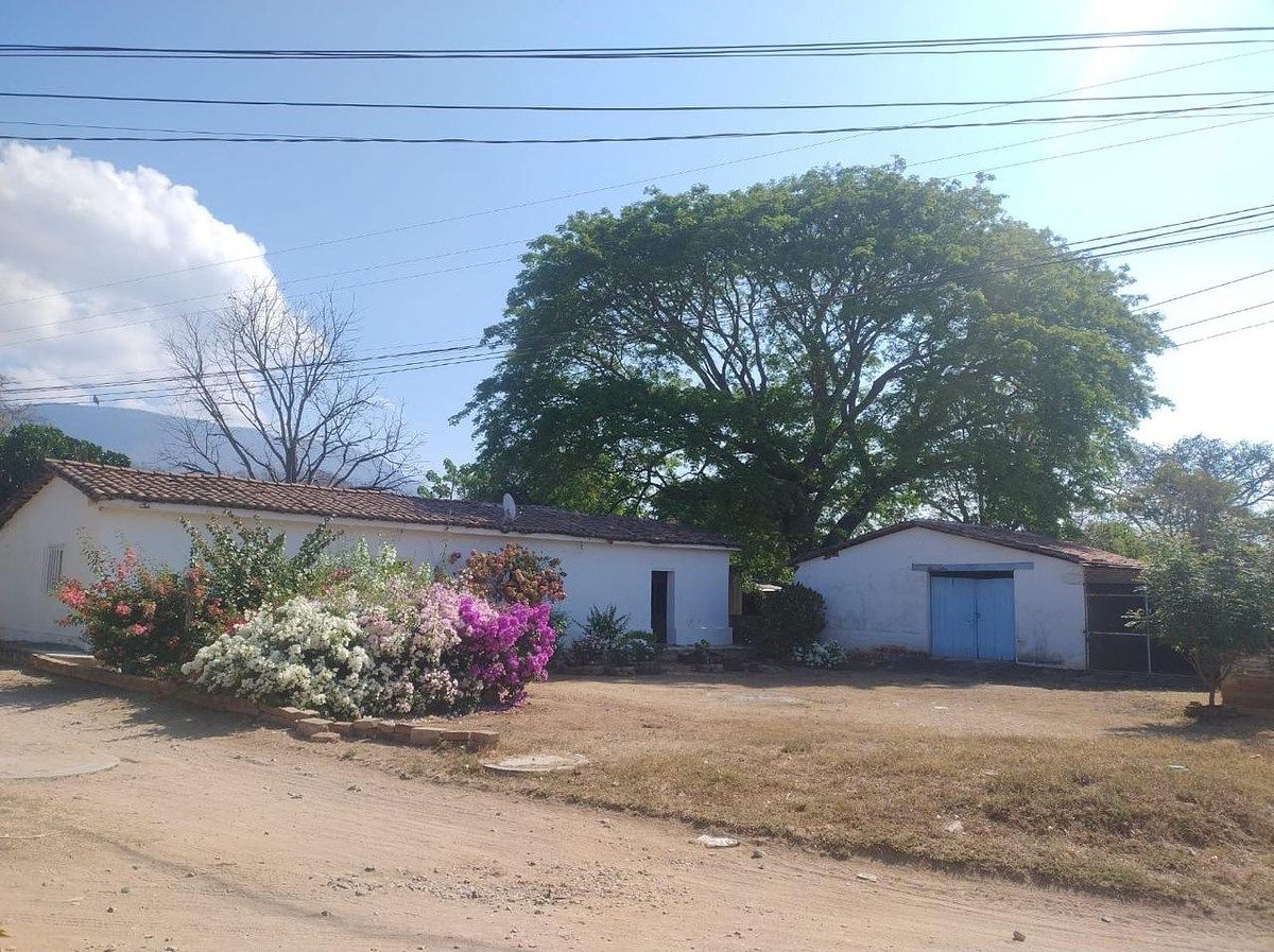 House in Cuauhtémoc, Villaflores, photo 4 of 18