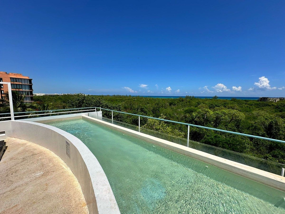 Hotel Ocean Zen Suites en Venta | Quinta Avenida, Playa del Carmen, foto 1 de 15