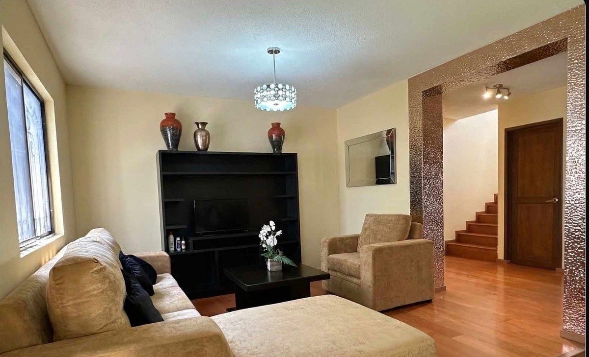 House for sale in Cumbres, photo 1 of 12
