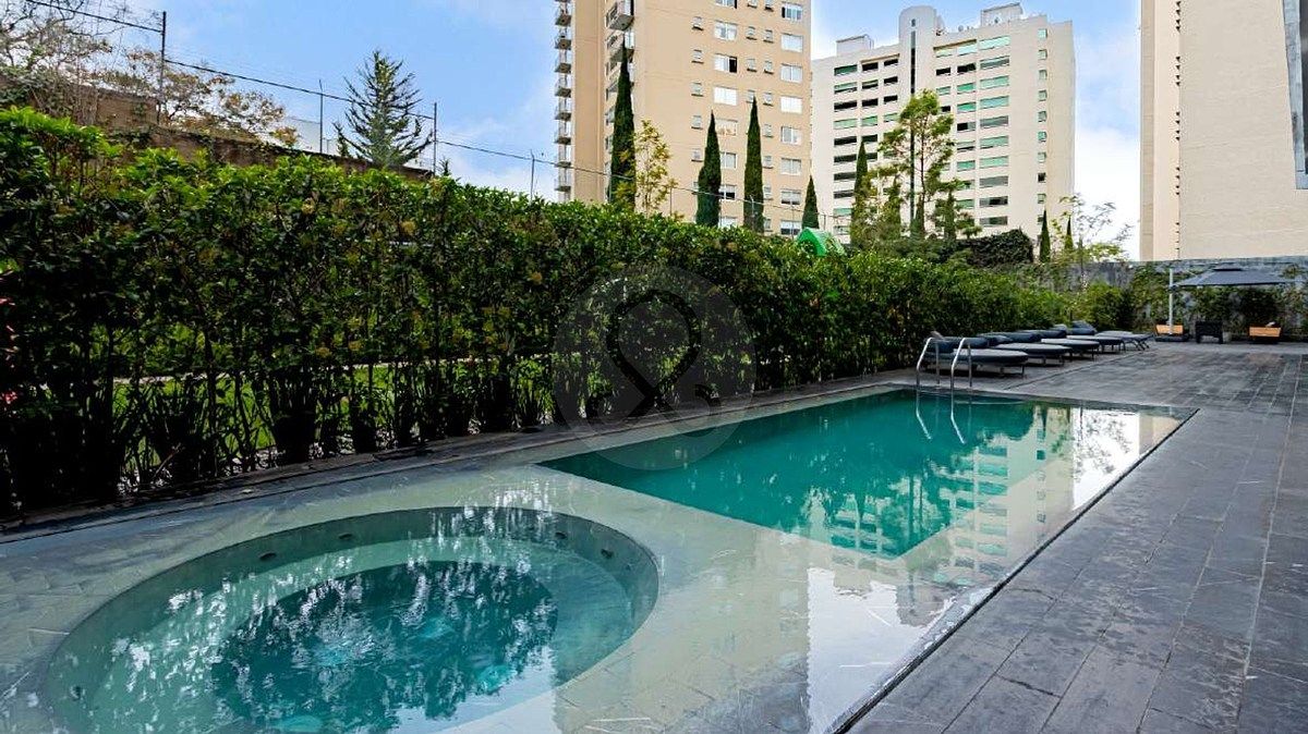 Garden en Venta en Interlomas | 3 Recámaras | Patio Privado | 219 m2, foto 1 de 23