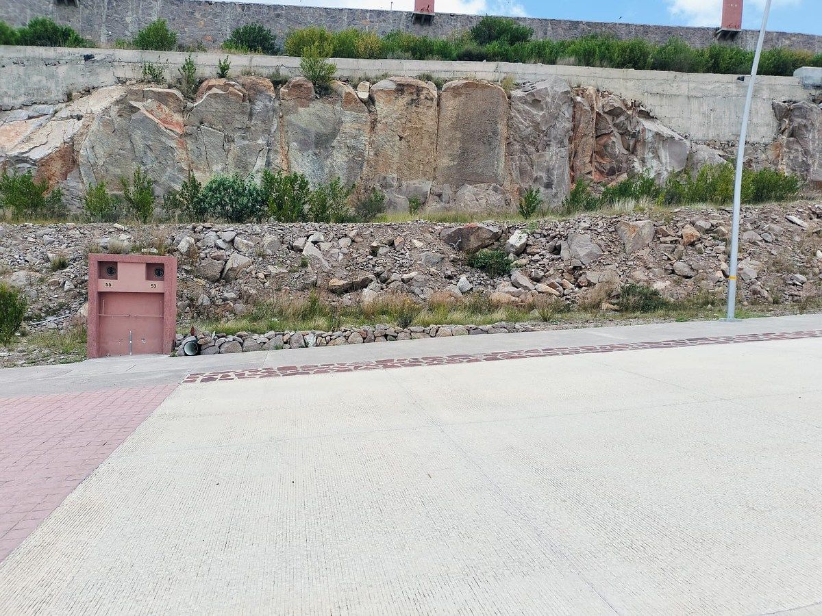 Terreno en Villalta, foto 1 de 3