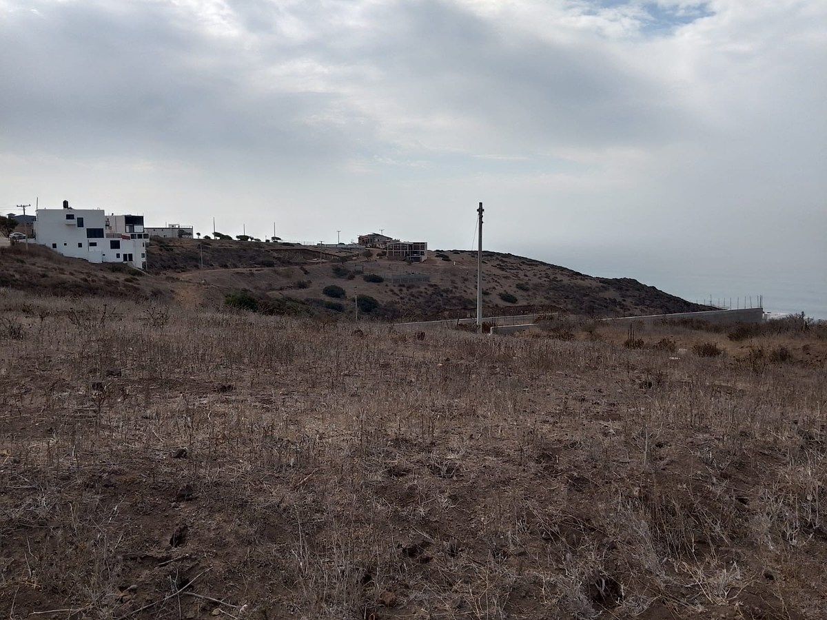 OPORTUNIDAD DE INVERSIÓN | TERRENO CON VISTA AL MAR EN VILLAS SAN ÁNGEL - 22717 -  - Villas San Ángel, Playas de Rosarito, Baja California