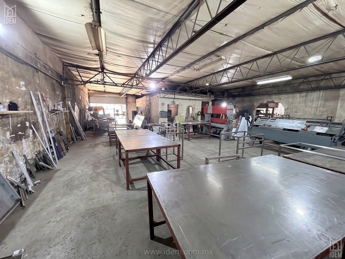 Bodega comercial en Moisés Sáenz, Apodaca, foto 2 de 11