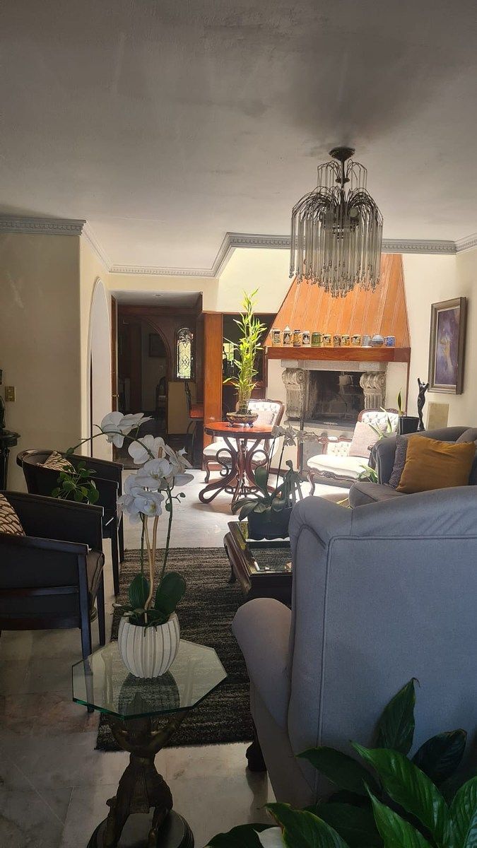 Casa em Villa Universitaria, Zapopan, foto 2 de 6