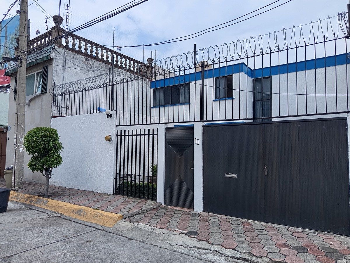 Casa no Bosque de Echegaray Seção Eletricistas, Naucalpan de Juárez, foto 1 de 22