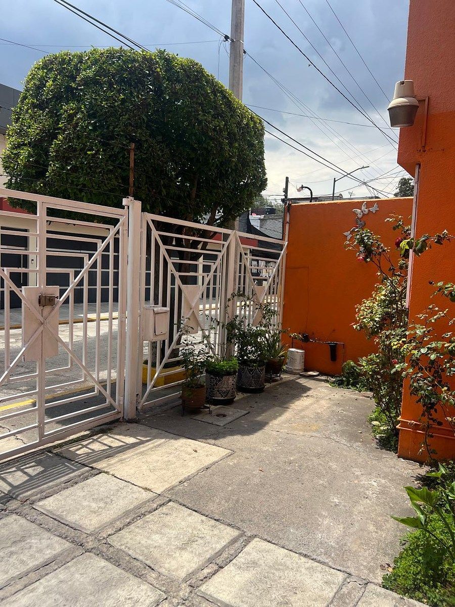 House in Paseos de Churubusco, Iztapalapa, photo 14 of 16