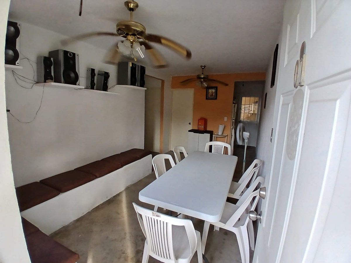 Casa en condominio en Cayaco, Acapulco de Juárez, foto 3 de 13