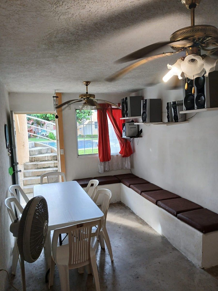 Casa en condominio en Cayaco, Acapulco de Juárez, foto 2 de 13