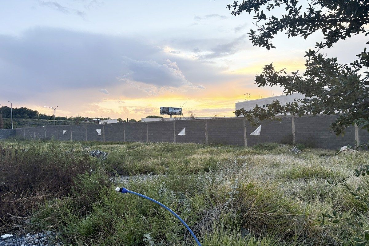 Se vende Terreno en Fracc. Santa Elena