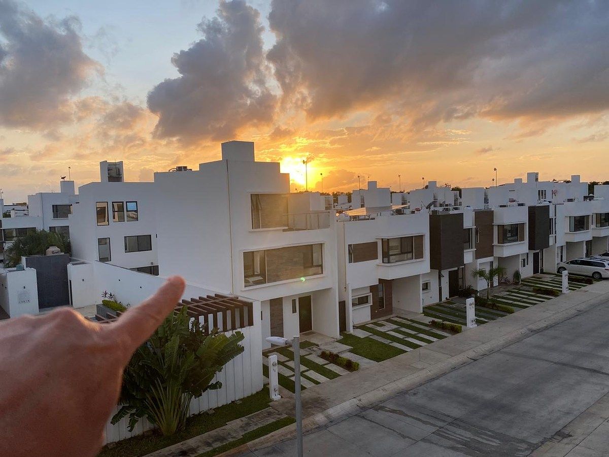 Casa en condominio en Encuentro, Playa del Carmen, foto 4 de 21