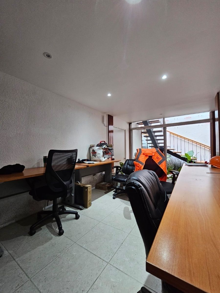 Casa com uso comercial em Del Valle Centro, Benito Juárez, foto 2 de 18