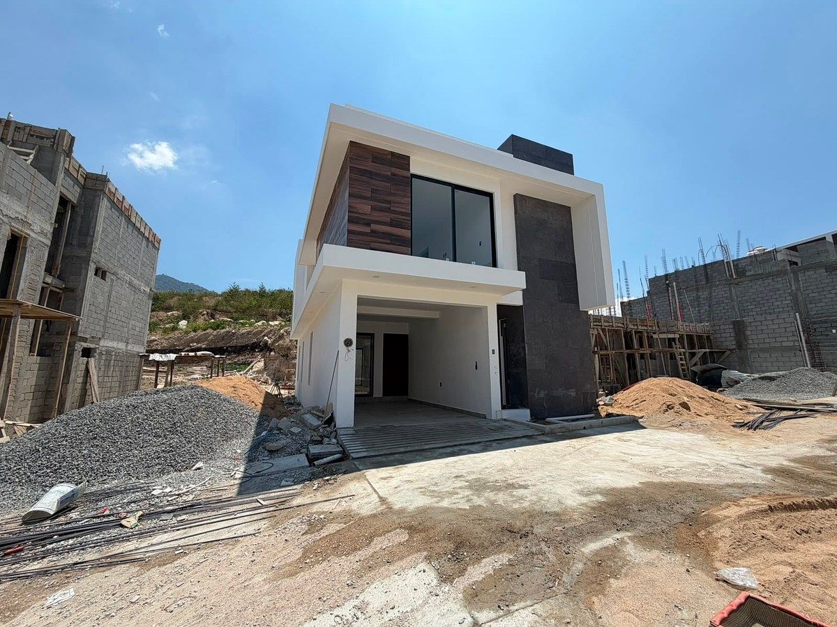 House in Privada Nadira with amenities - foto 2