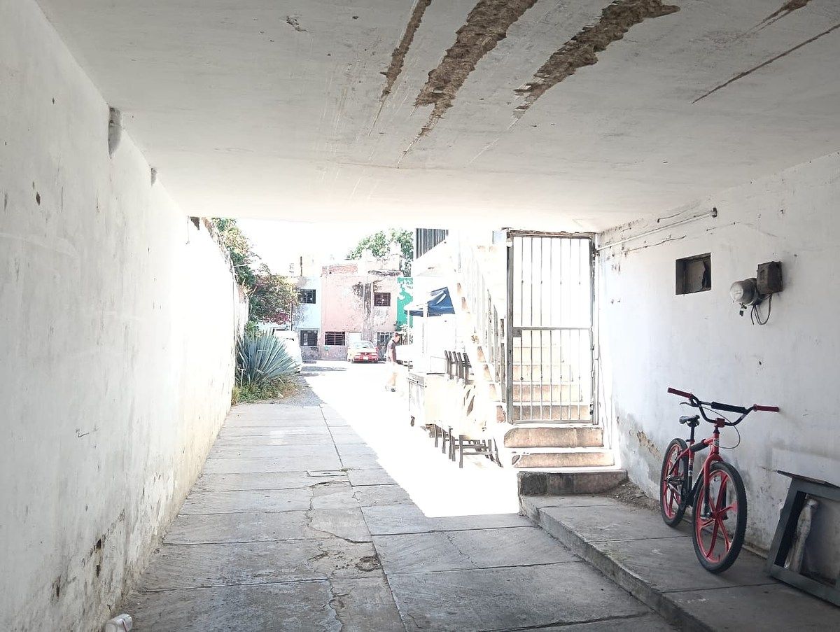 Lot in San Andrés, Guadalajara, photo 2 of 10