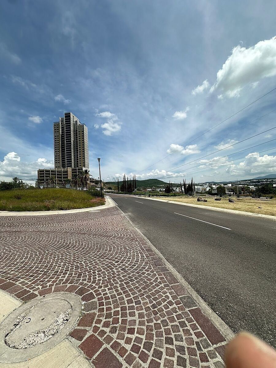 VENTA DE TERRENO HABITACIONAL, FRACC. CUMBRES DEL LAGO JURIQUILLA, QUERETARO, foto 1 de 14
