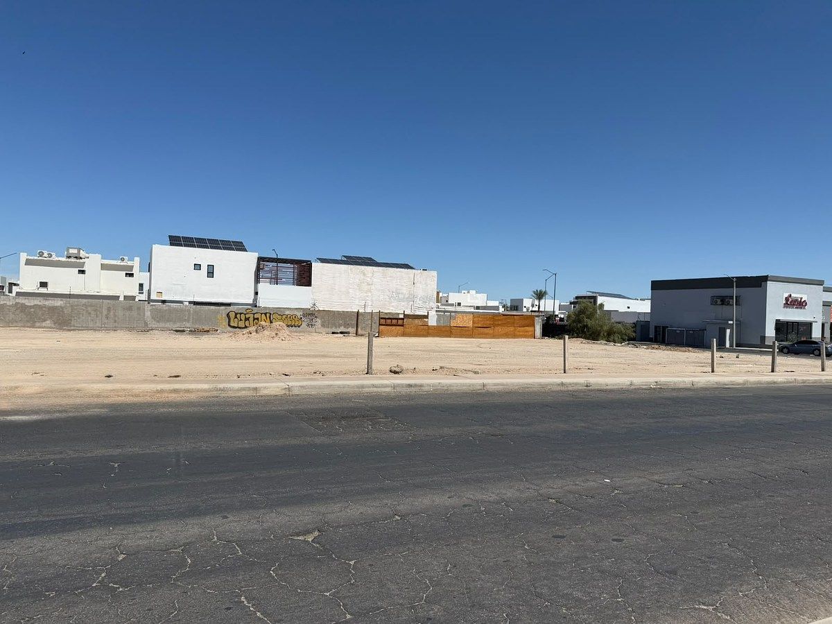 Commercial Lot in González Ortega, Mexicali, photo 2 of 4