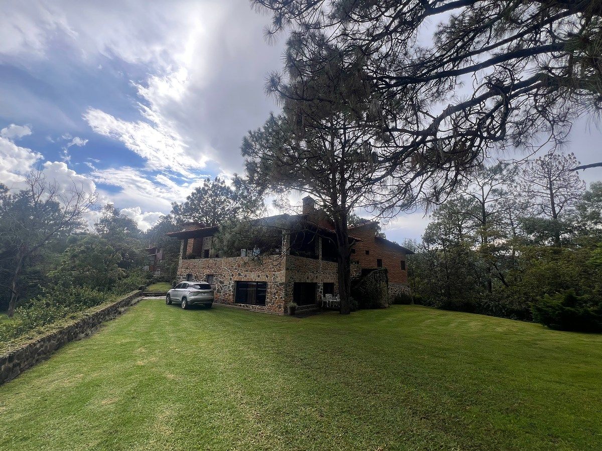 Casa en condominio en Tapalpa Country Club, Tapalpa, foto 4 de 38