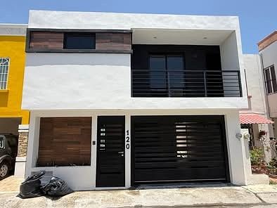 Casa en renta en Ciudad del Carmen fraccionamiento Mediterráneo, foto 1 de 29