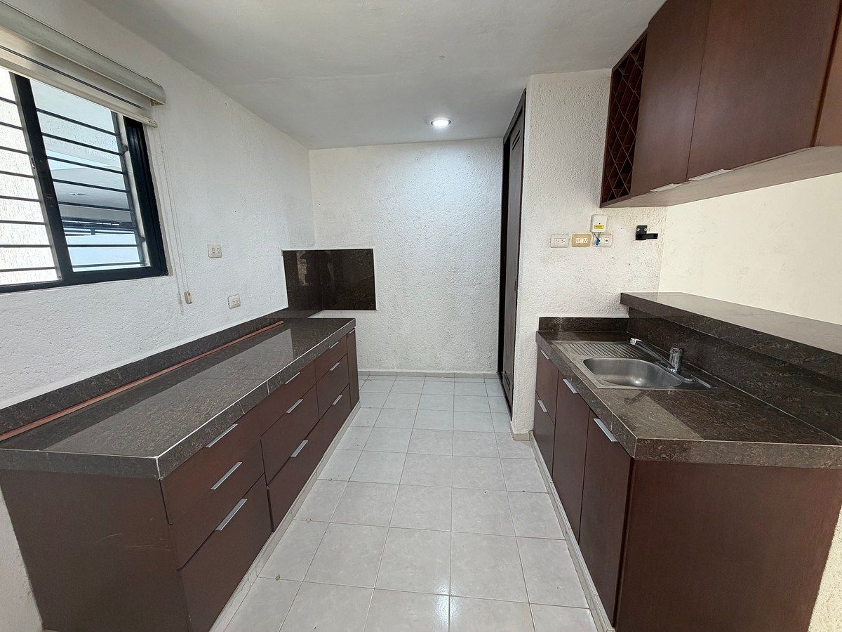 Casa em Montecarlo, Mérida, foto 2 de 18